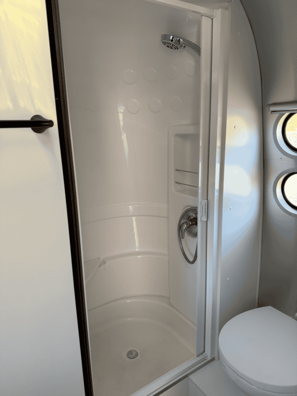 Used 2024 Airstream Caravel 20FB - Image 21
