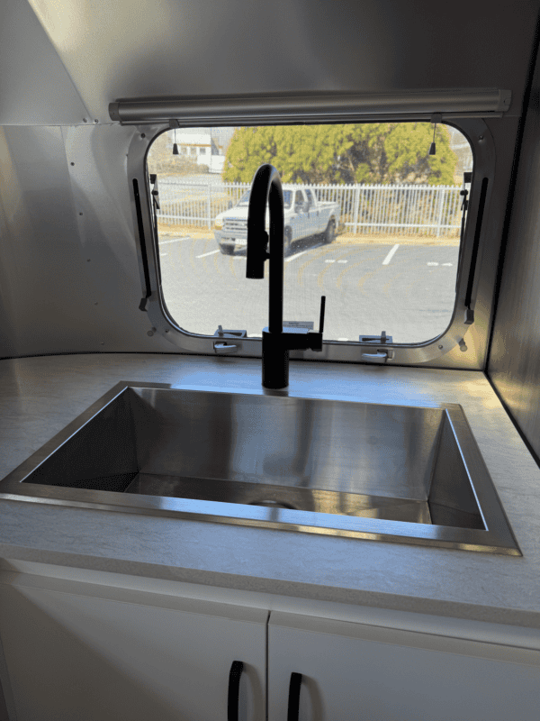 Used 2024 Airstream Caravel 20FB - Image 13