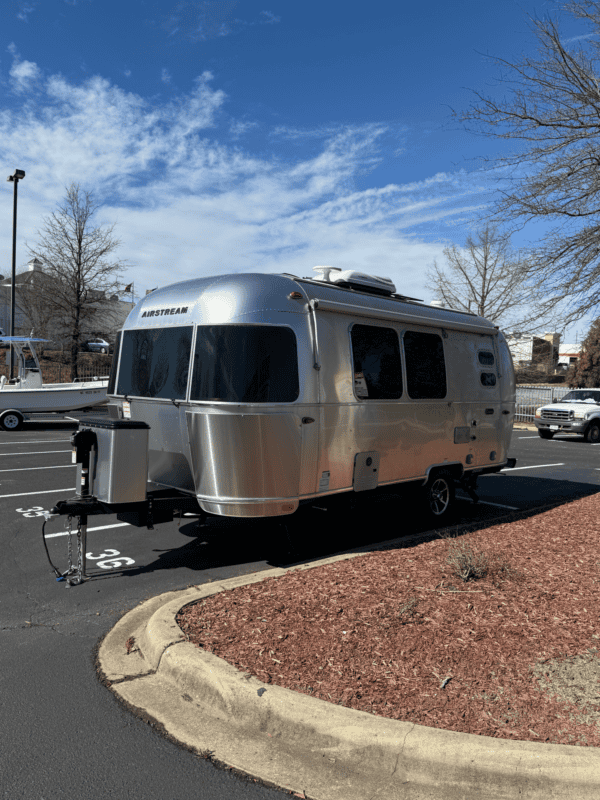 Used 2024 Airstream Caravel 20FB - Image 5