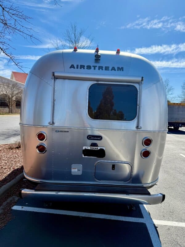 Used 2024 Airstream Caravel 20FB - Image 10