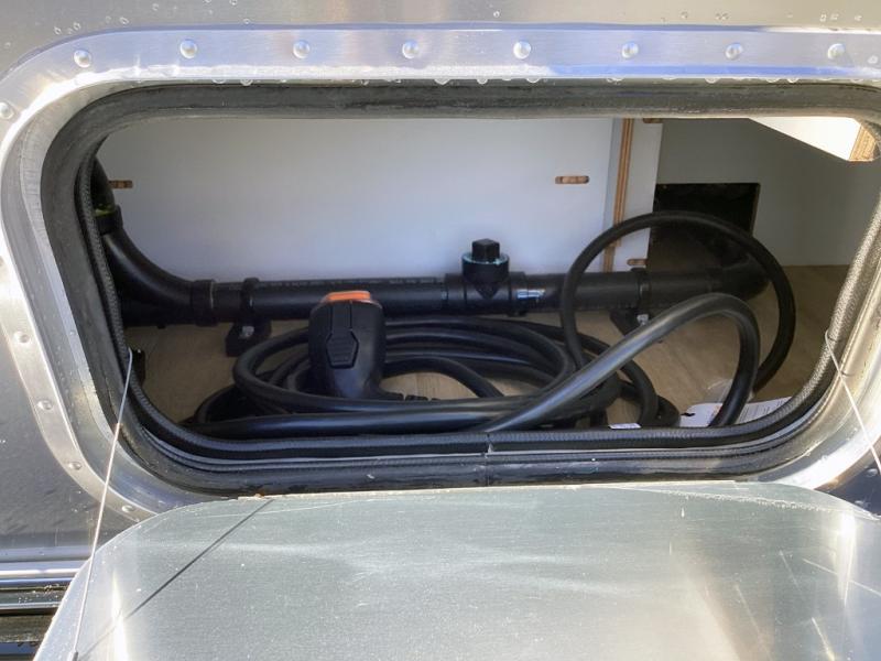 New 2026 Airstream Caravel 20FB - Image 8
