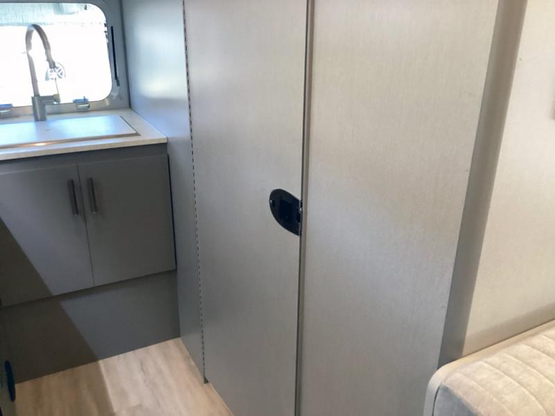 New 2026 Airstream Caravel 20FB - Image 38