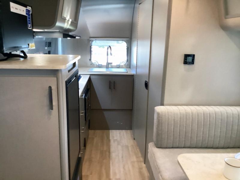 New 2026 Airstream Caravel 20FB - Image 44